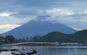 MAYON VOLCANO ACTIVITY, TUMATAAS