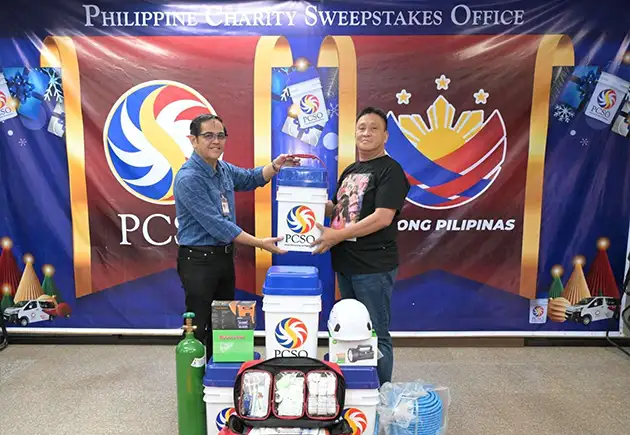 PCSO Turns Over Food Packs, Emergency Equipment to San Pablo LGU
