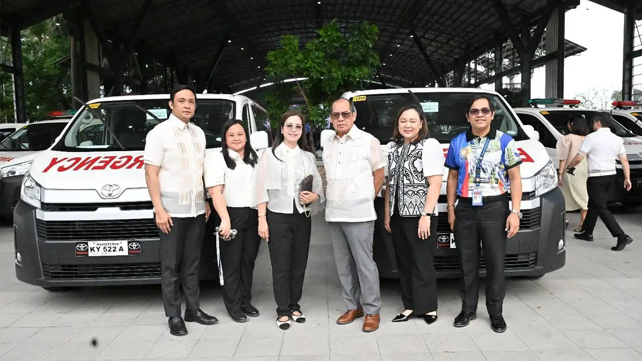 PCSO TURNS OVER PTVS, HYGIENE KITS, AND SAFETY PREPAREDNESS KITS TO BATANGAS