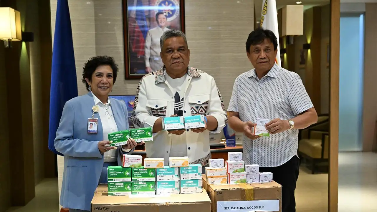 STA. CATALINA, ILOCOS SUR RECEIVES MEDICAL SUPPLIES FROM PCSO