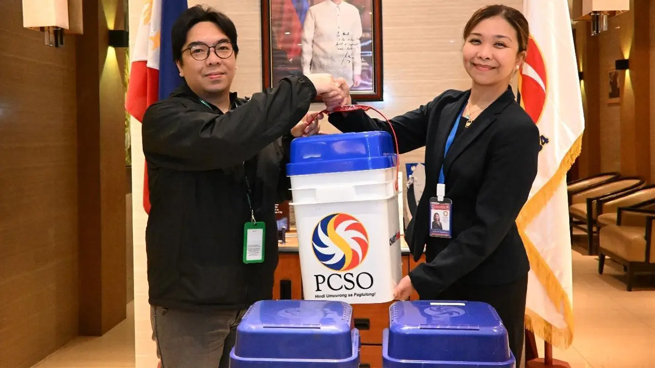 PCSO DONATES CHARITIMBA TO BENEFICIARIES IN  STA. ROSA, LAGUNA