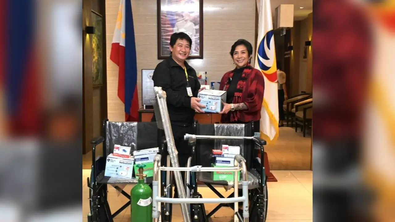 PCSO TURNS OVER MEDICINES AND MEDICAL DEVICES TO BRGY. SADSADAN, MOUNTAIN PROVINCE